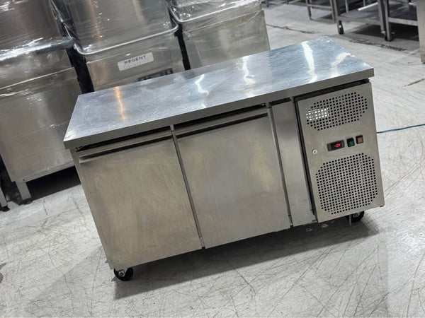 Commercial Double Door Counter Fridge